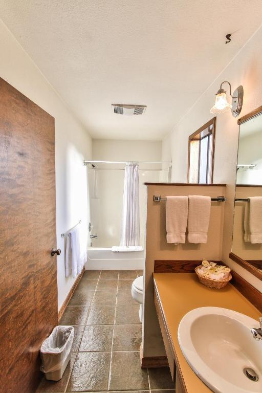 Islands Inn Anacortes Phòng bức ảnh